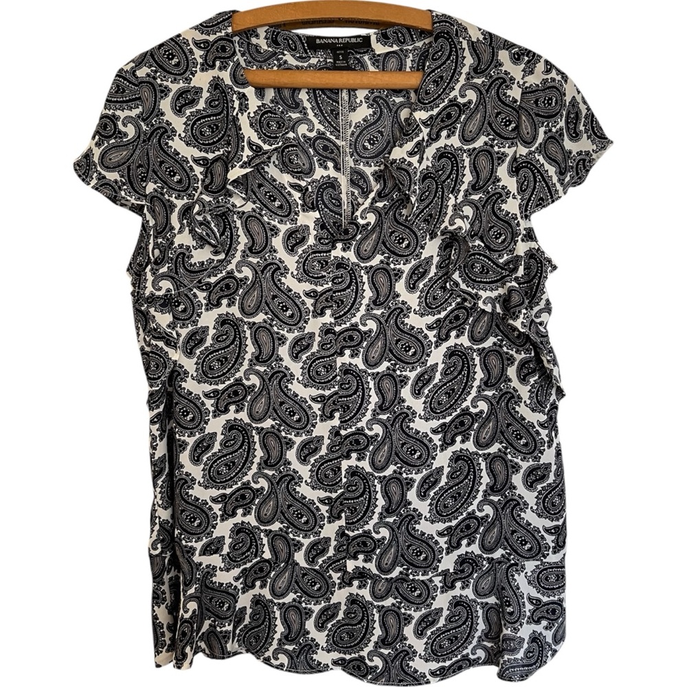 Banana Republic Petite Paisley Printed Blouse Black Tan and White